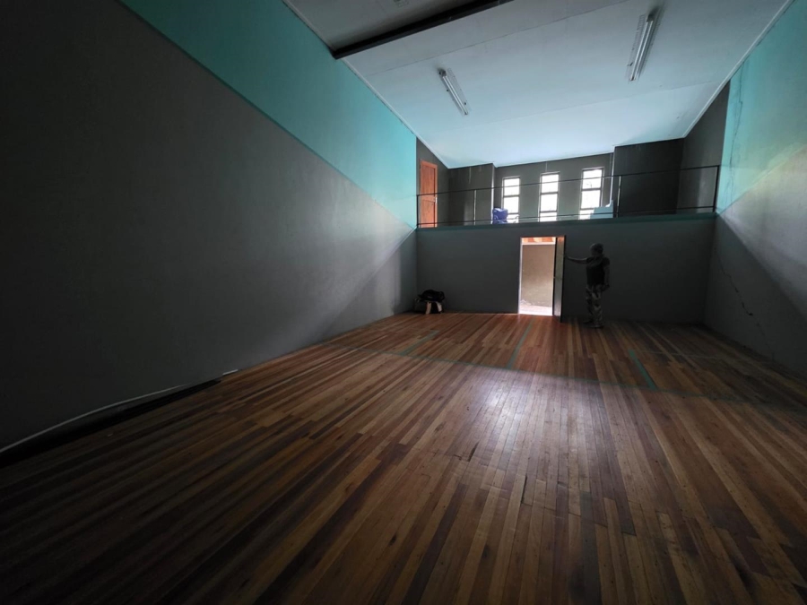 6 Bedroom Property for Sale in Maselspoort Free State